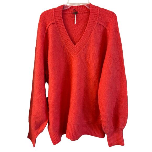 Free People Brookside Tunic Sweater V Neck Small Love Light Orange Red NWOT - Picture 1 of 7
